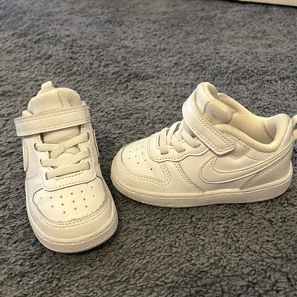 Nike 7c white